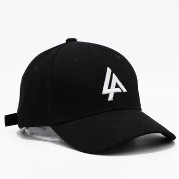 Baseball cap with 3D logo