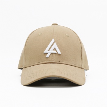 Custom baeball cap with 3D logo